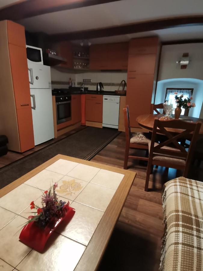 Apartman Ve Mlejne Nova Bystrice Luaran gambar