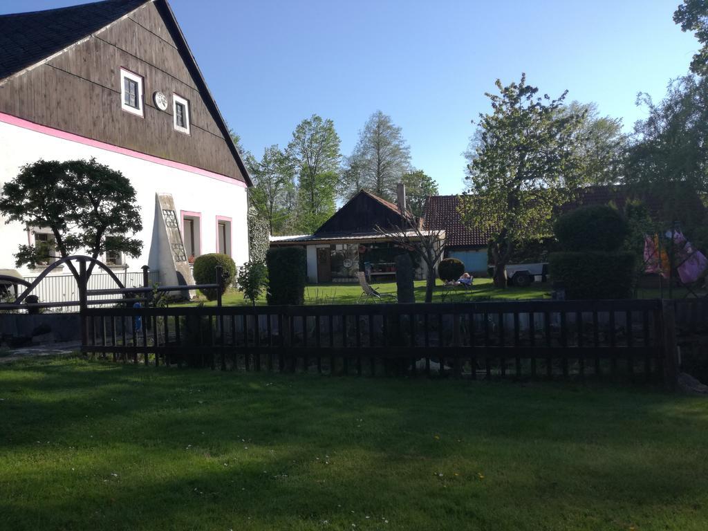 Apartman Ve Mlejne Nova Bystrice Luaran gambar